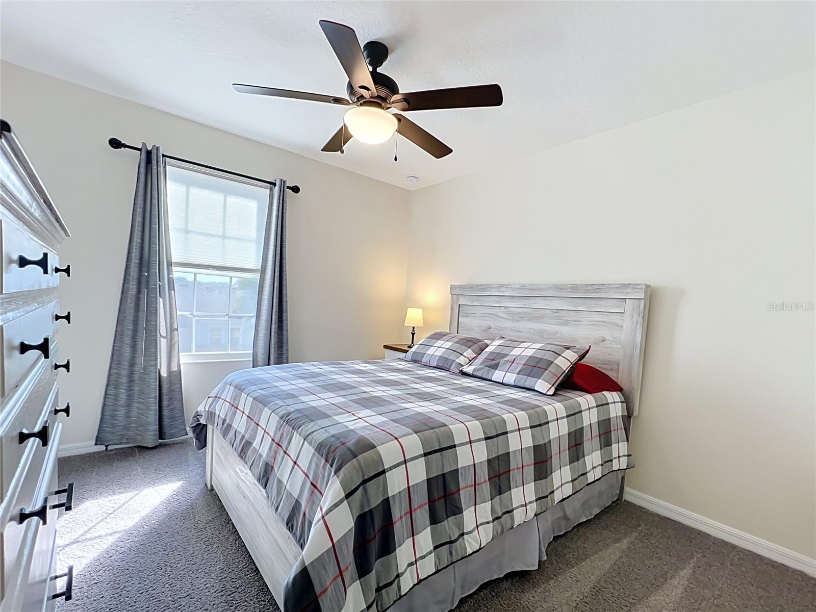 9389 LA SALLE STREET, Groveland, FL 34736