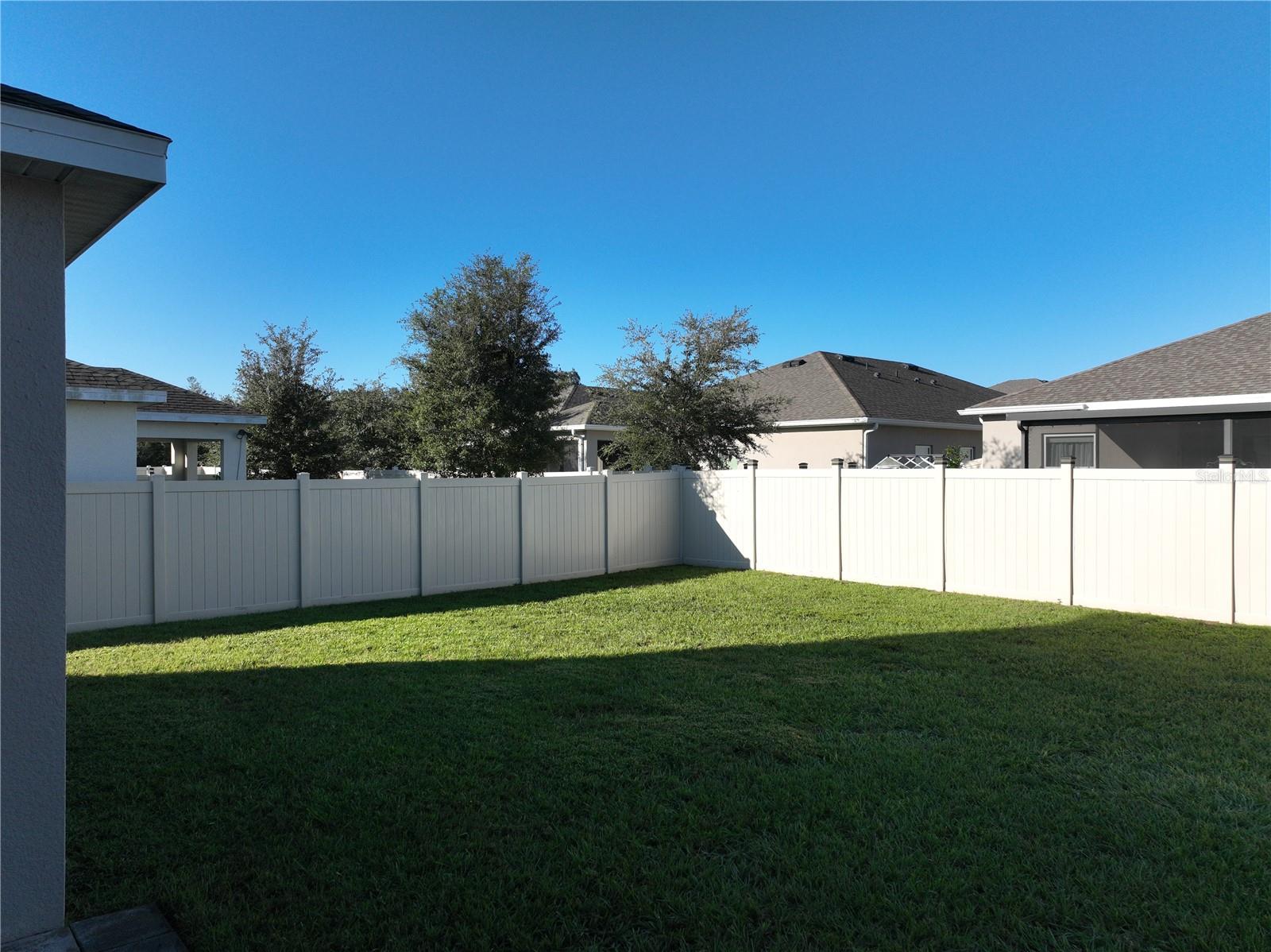 9389 LA SALLE STREET, Groveland, FL 34736