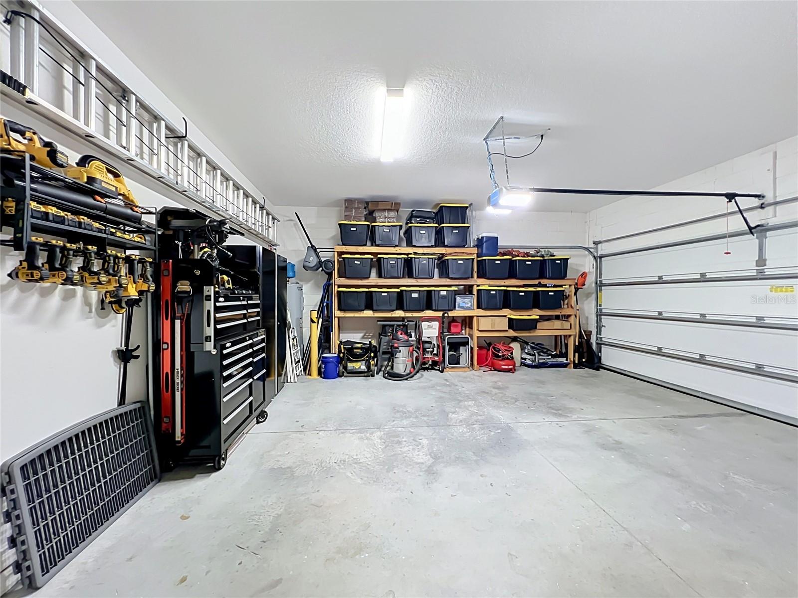 9389 LA SALLE STREET, Groveland, FL 34736