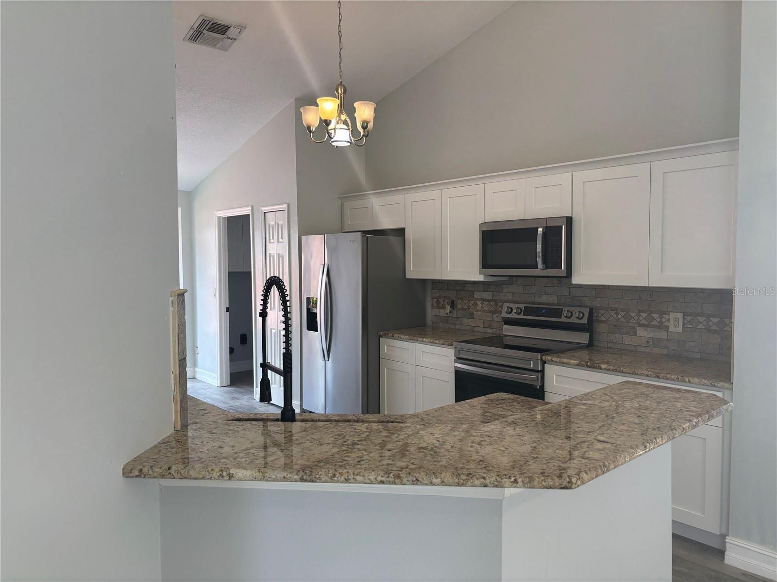 2830 STRAND CIRCLE, Oviedo, FL 32765 2830 STRAND CIRCLE, Oviedo, FL 32765