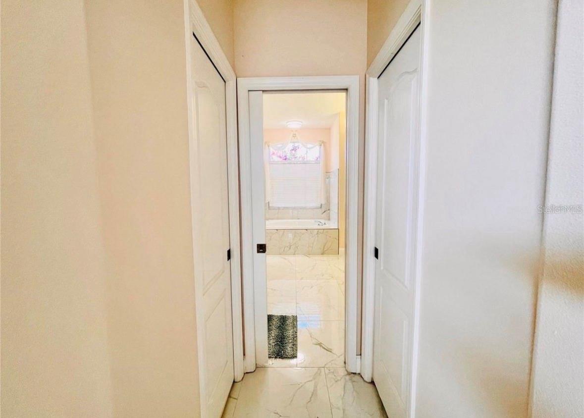 2953 SEASON'S BOULEVARD, Sarasota, FL 34240