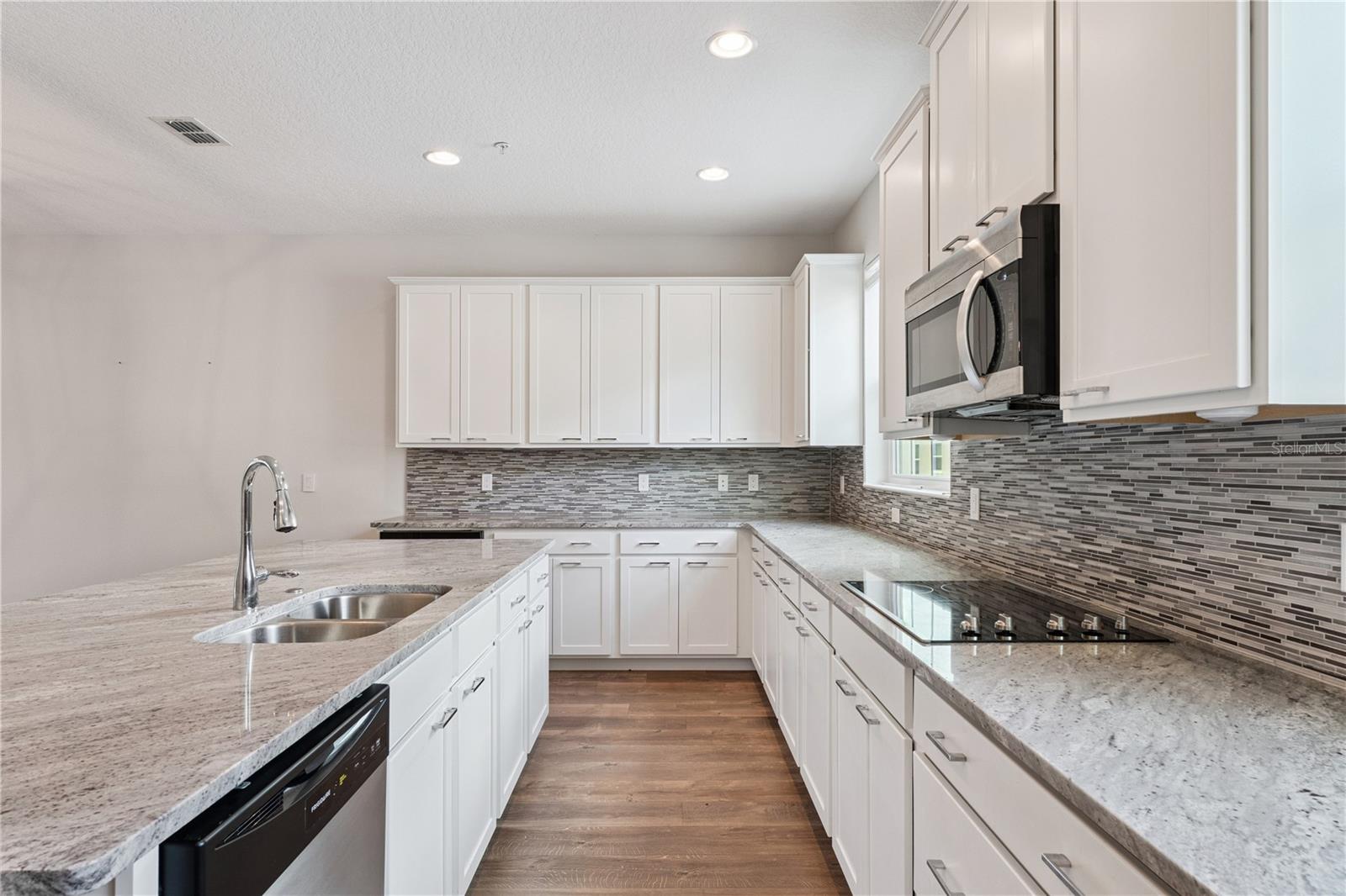 1504 LAKE GEORGE DRIVE, Lake Mary, FL 32746