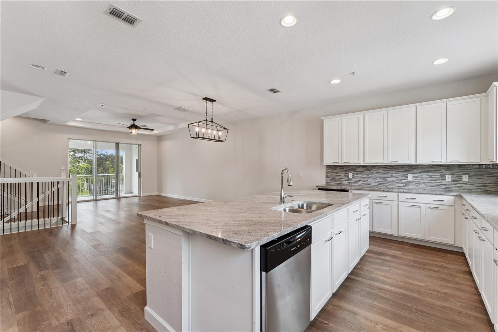 1504 LAKE GEORGE DRIVE, Lake Mary, FL 32746