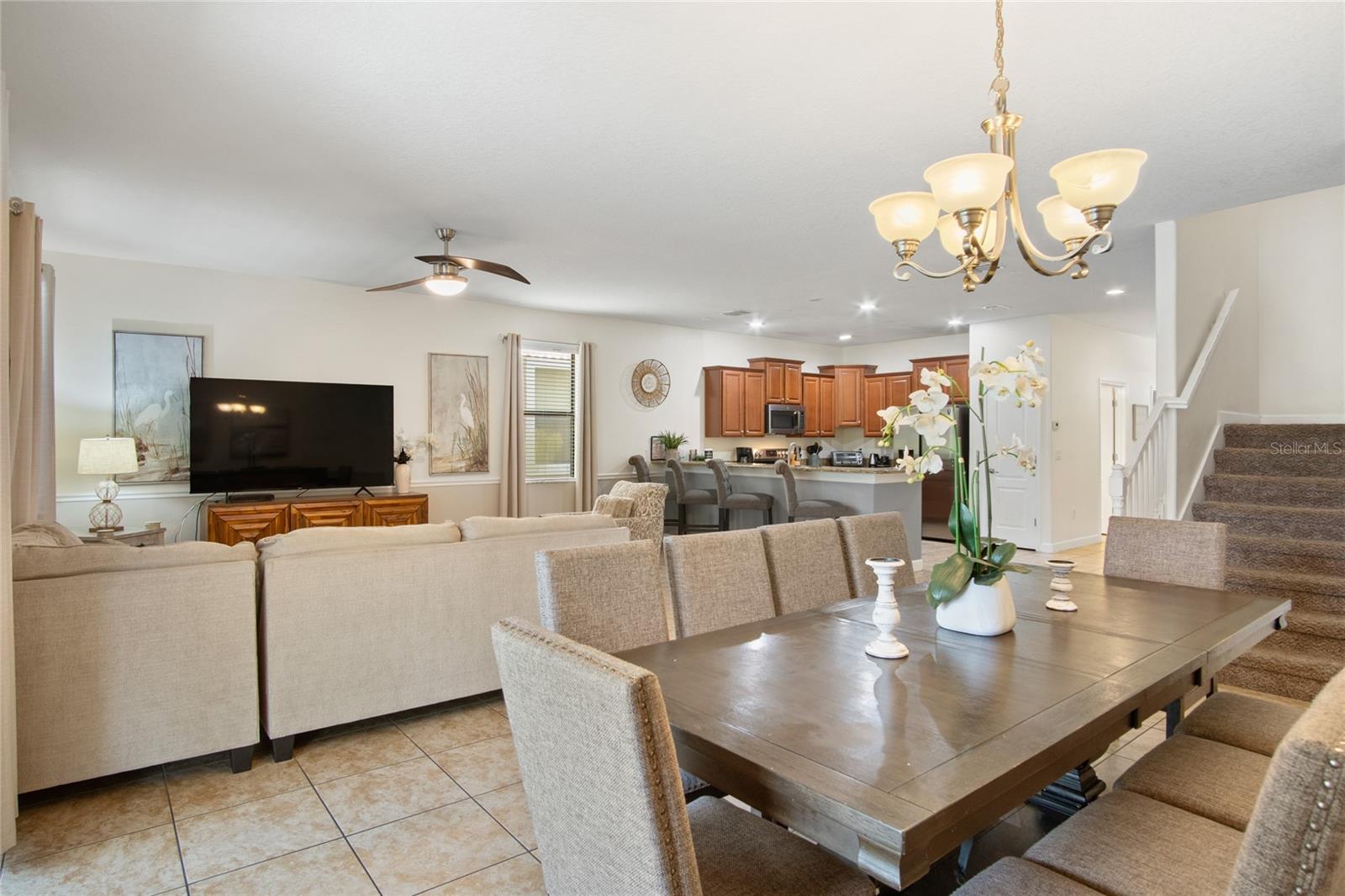 1464 MOON VALLEY DRIVE, Davenport, FL 33896