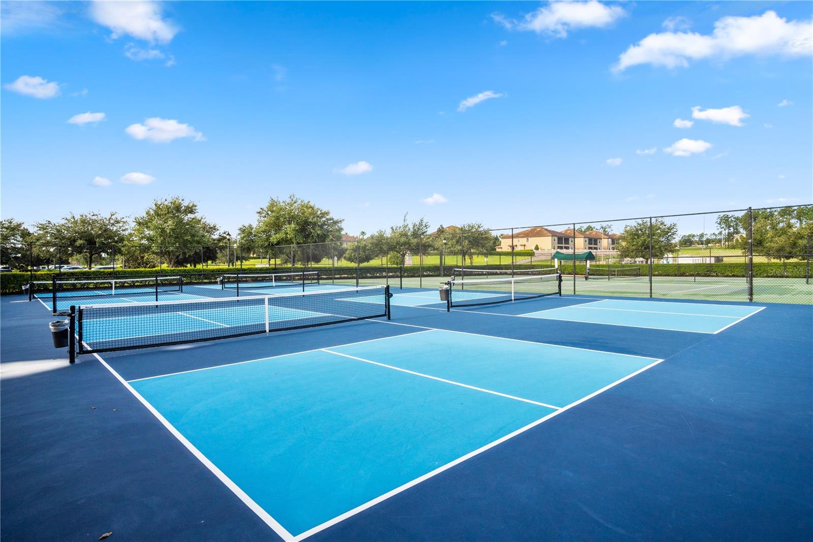1464 MOON VALLEY DRIVE, Davenport, FL 33896