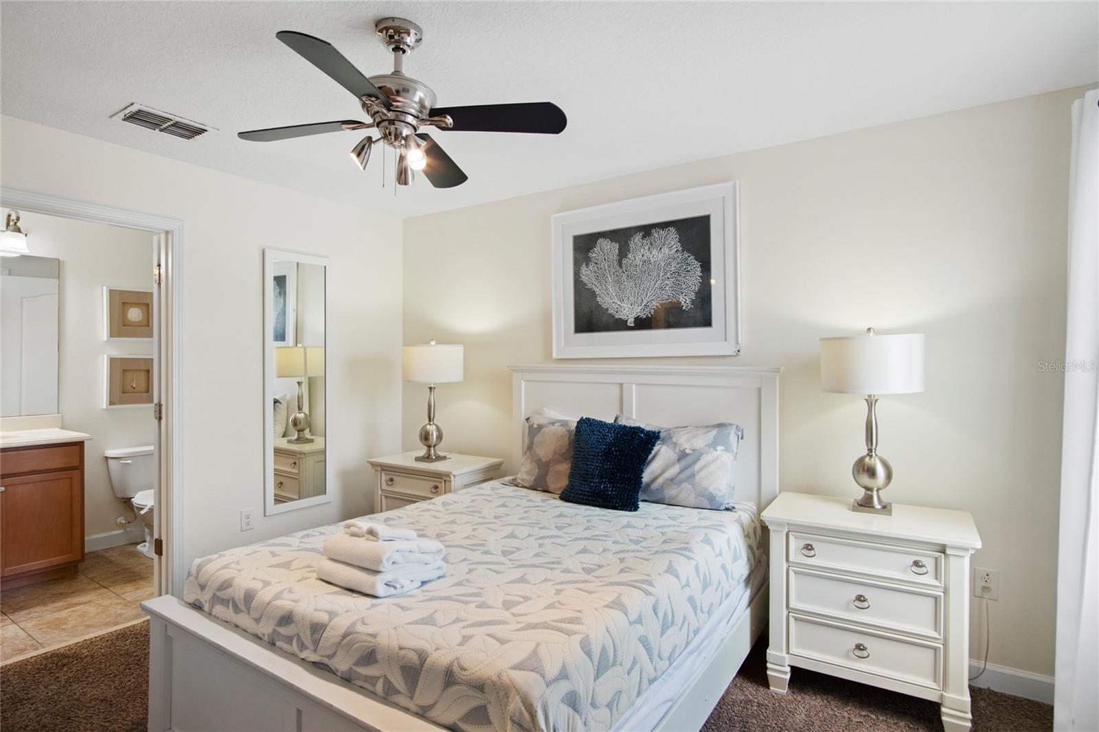 1464 MOON VALLEY DRIVE, Davenport, FL 33896