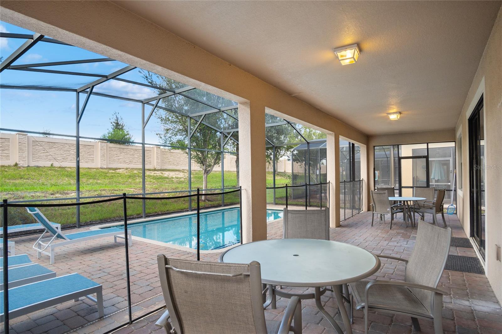 1464 MOON VALLEY DRIVE, Davenport, FL 33896
