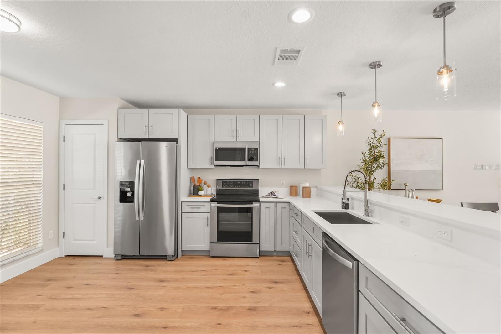 917 BERESFORD WAY, Lake Mary, FL 32746