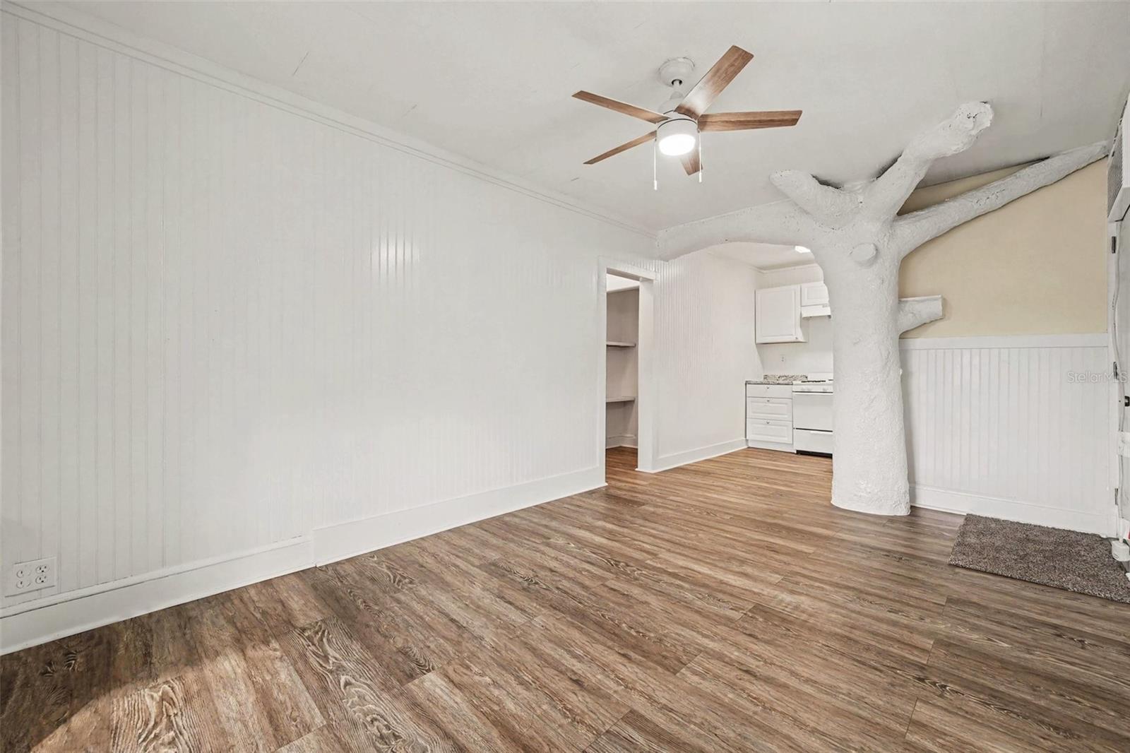 224 KINGSTON AVENUE, Daytona Beach, FL 32114