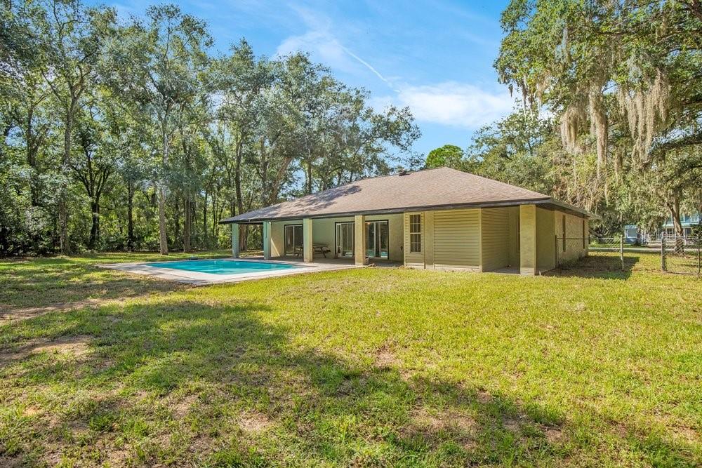 211 S GAINES STREET, Oak Hill, FL 32759