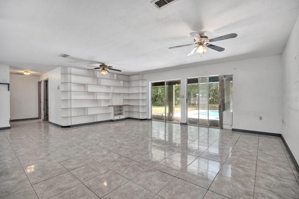211 S GAINES STREET, Oak Hill, FL 32759