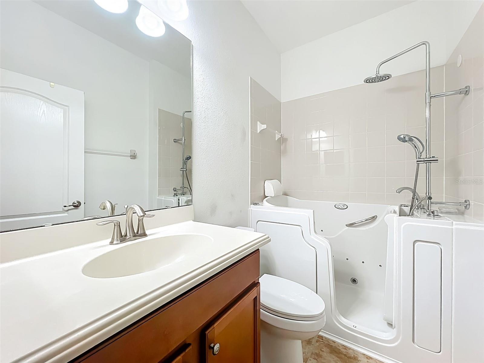 4052 SERENA LANE, Clermont, FL 34711