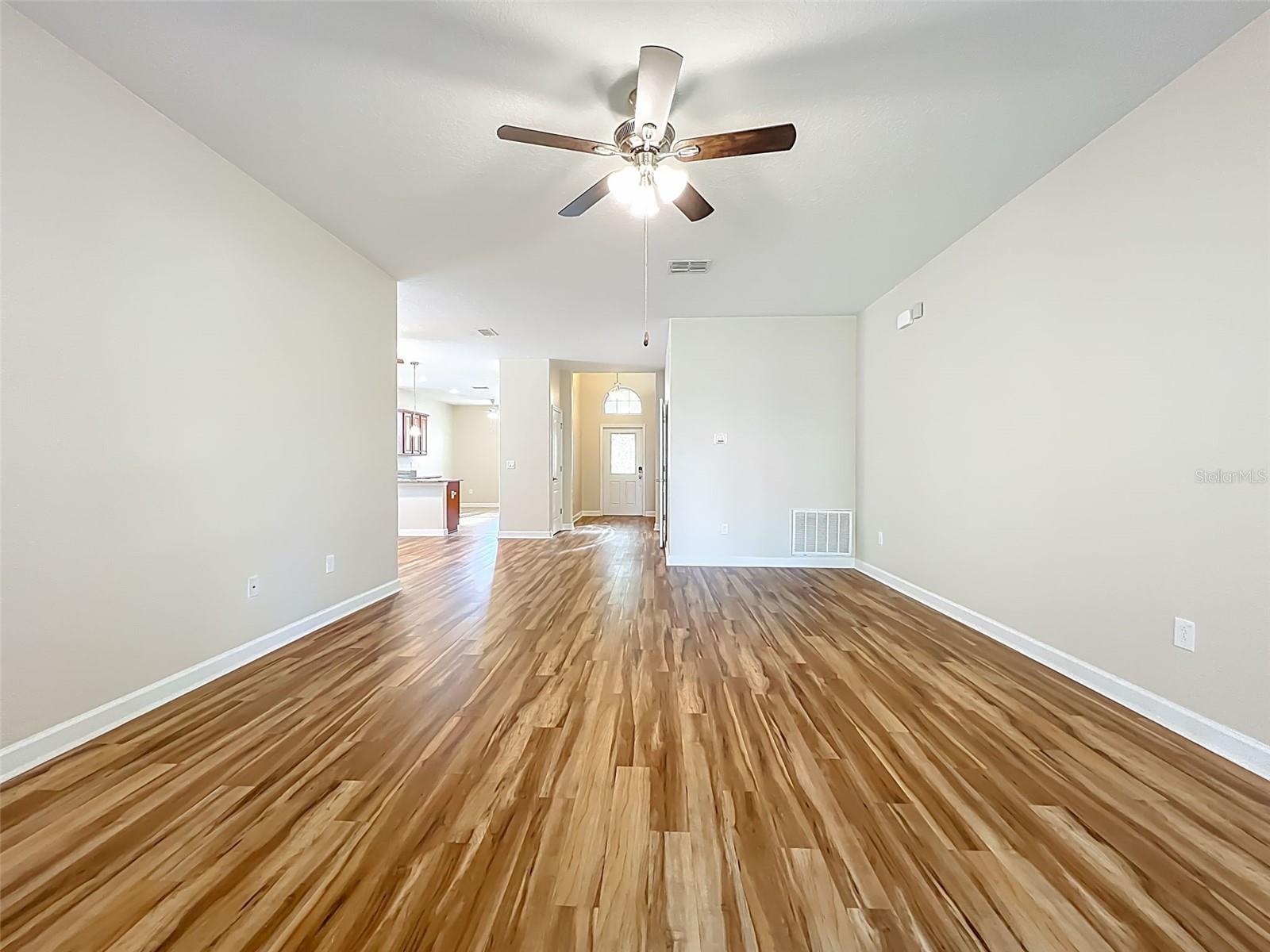 4052 SERENA LANE, Clermont, FL 34711
