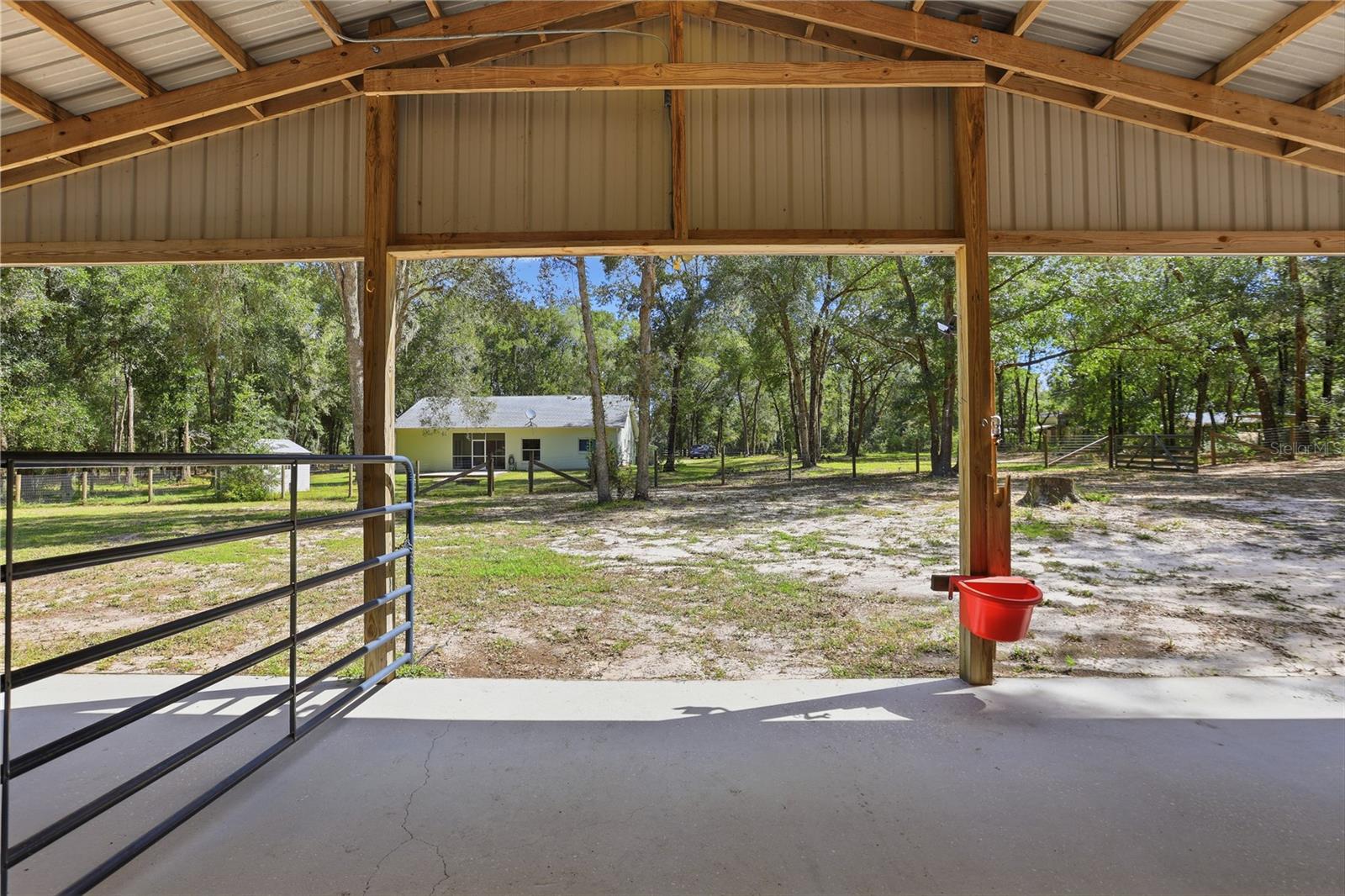 13028 S OAKVIEW AVENUE, Floral City, FL 34436