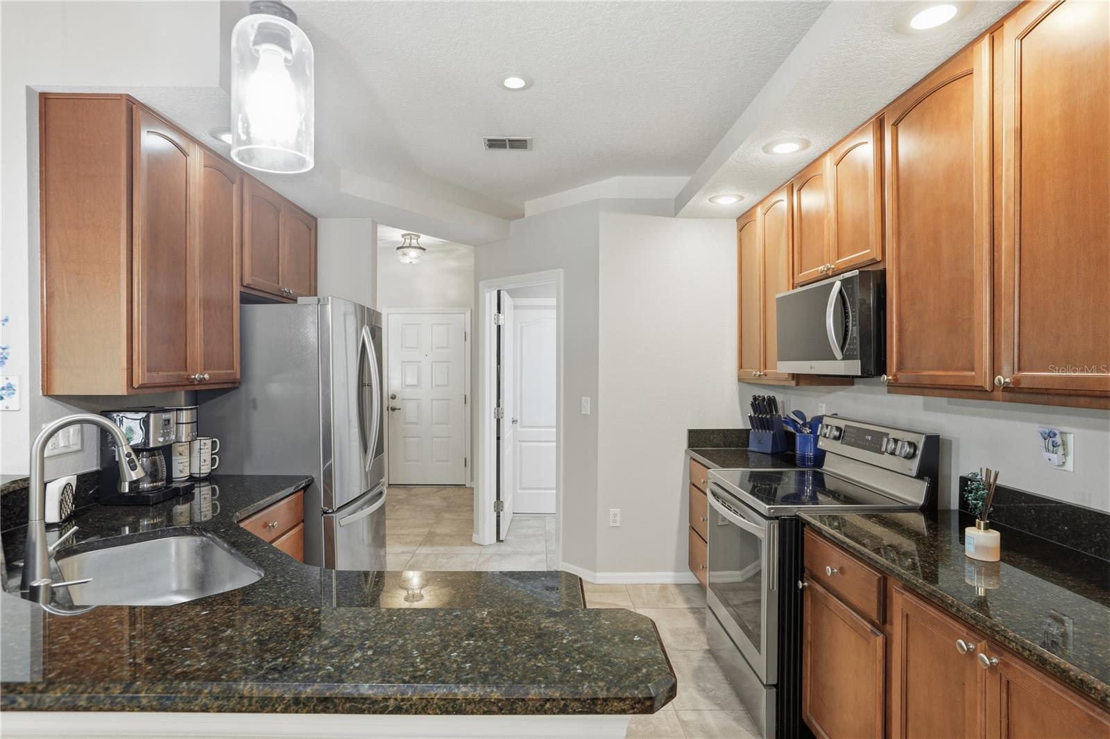 13028 S OAKVIEW AVENUE, Floral City, FL 34436