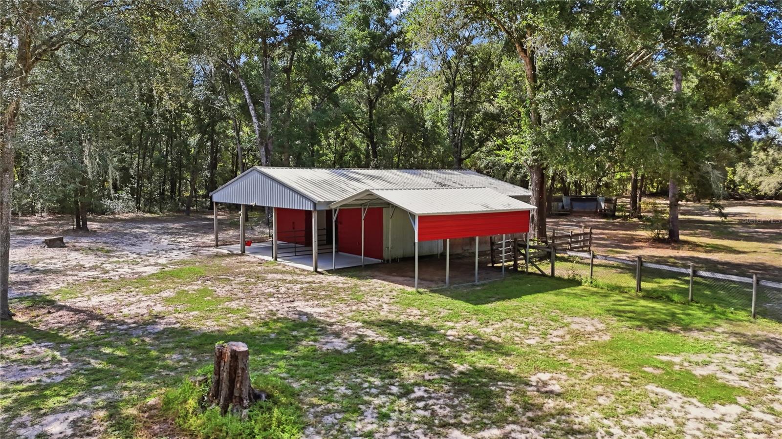 13028 S OAKVIEW AVENUE, Floral City, FL 34436