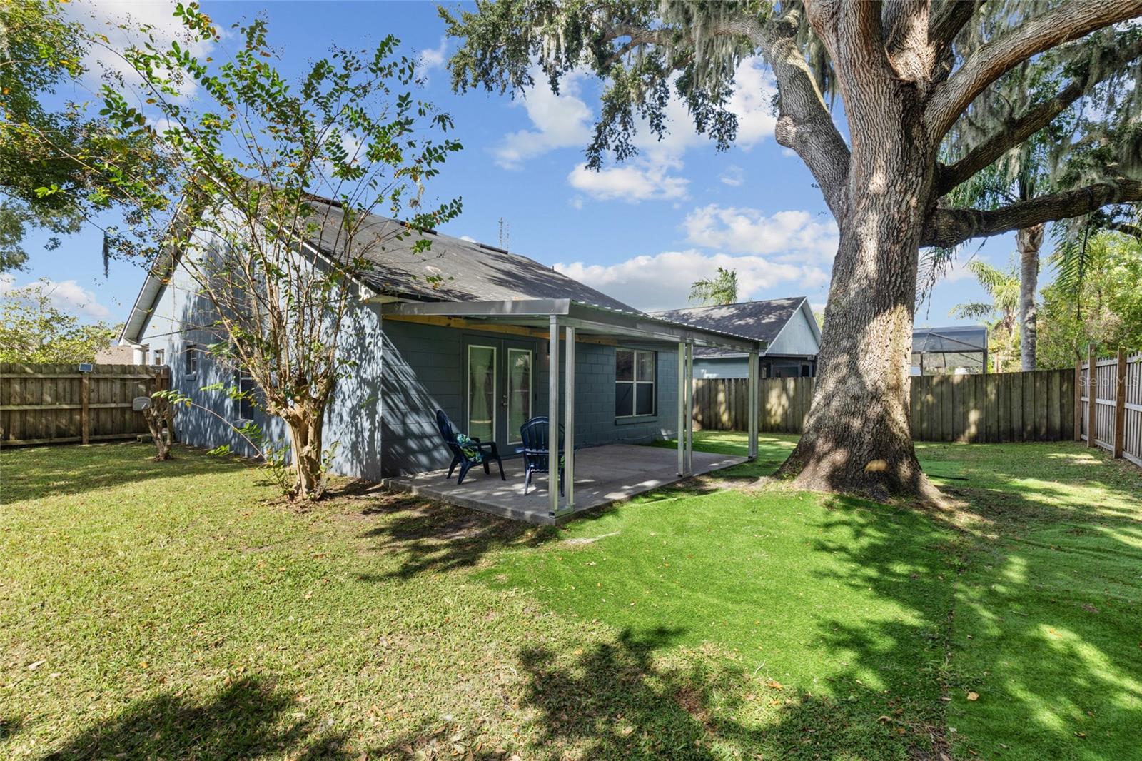 100 KELLY CIRCLE, Sanford, FL 32773