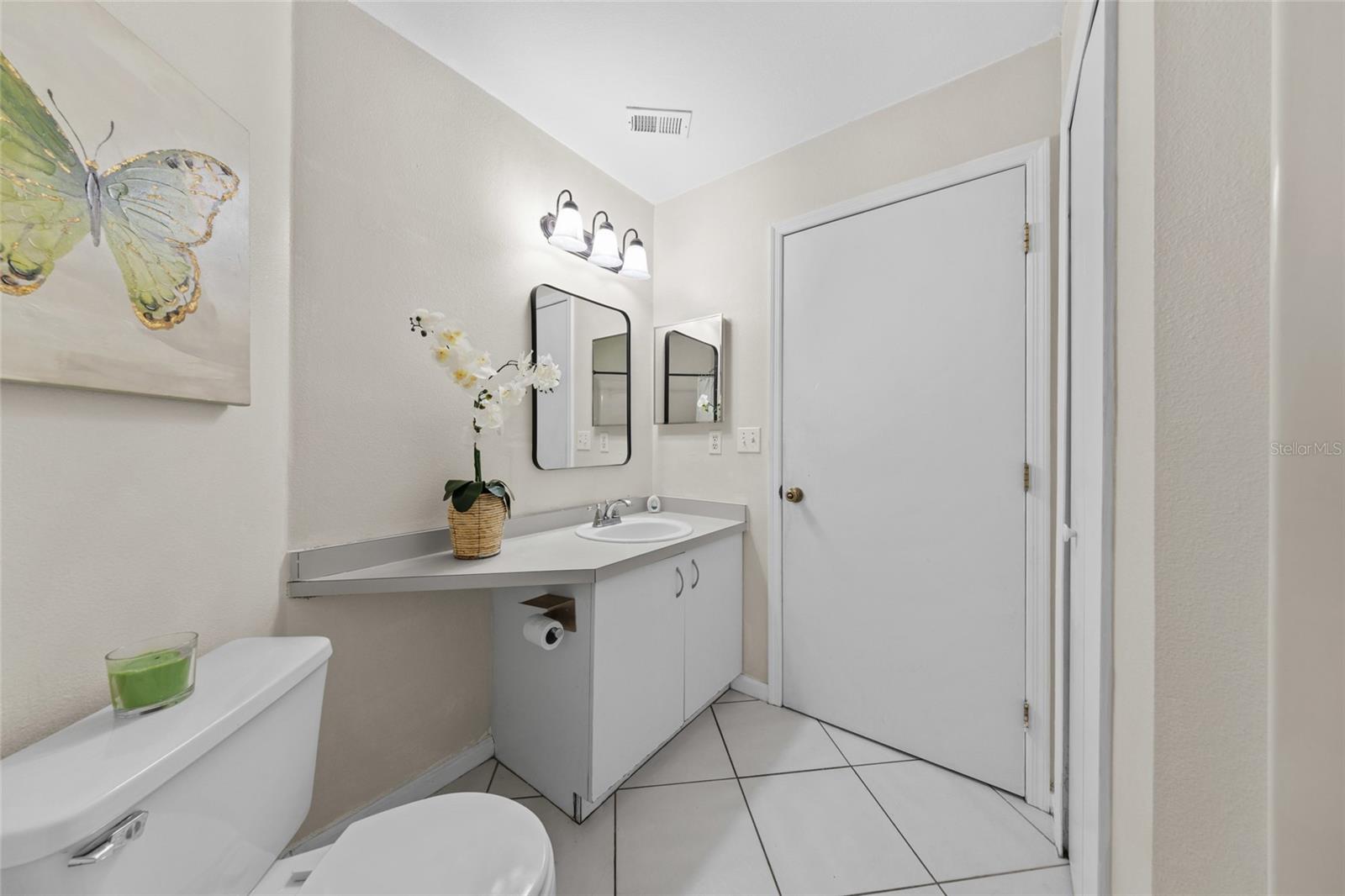 100 KELLY CIRCLE, Sanford, FL 32773