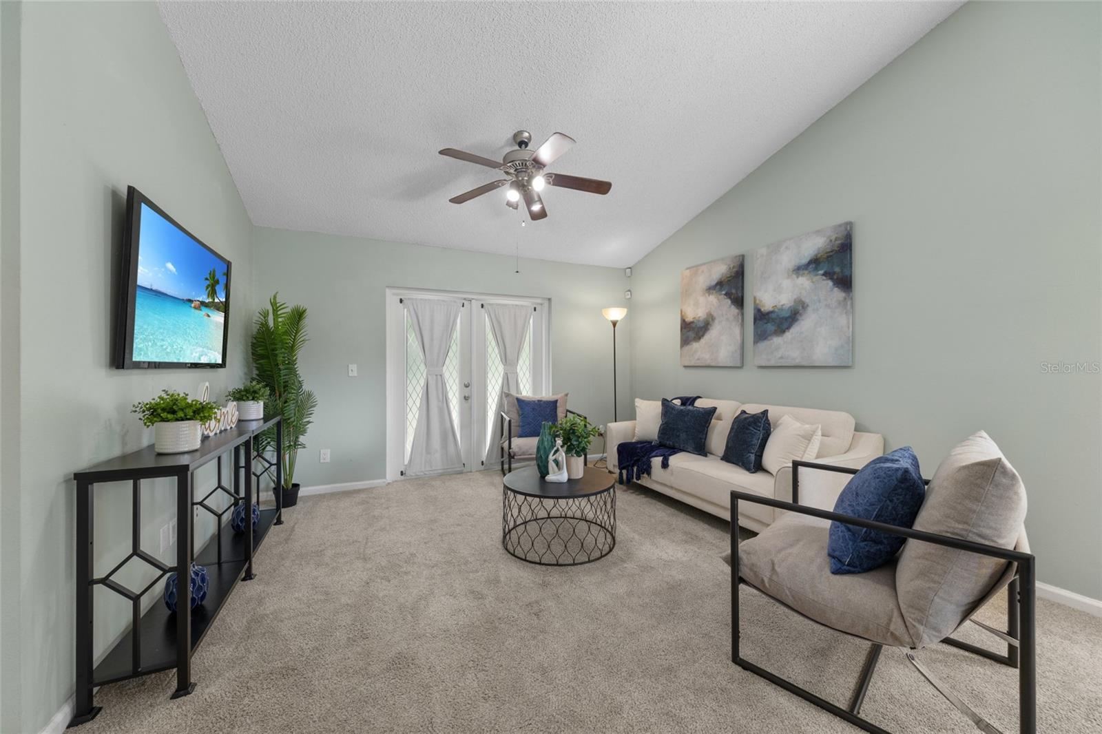 100 KELLY CIRCLE, Sanford, FL 32773