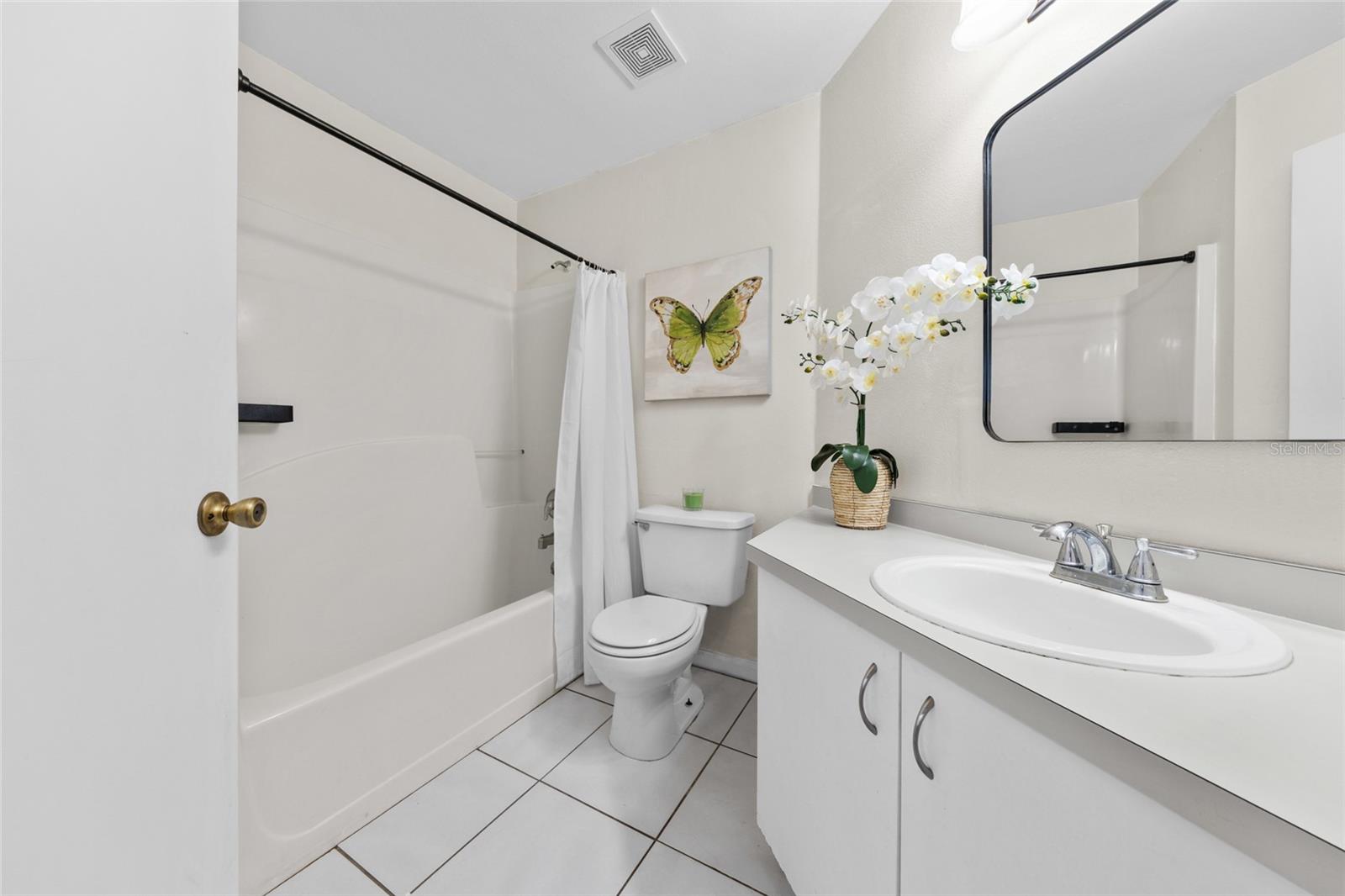 100 KELLY CIRCLE, Sanford, FL 32773