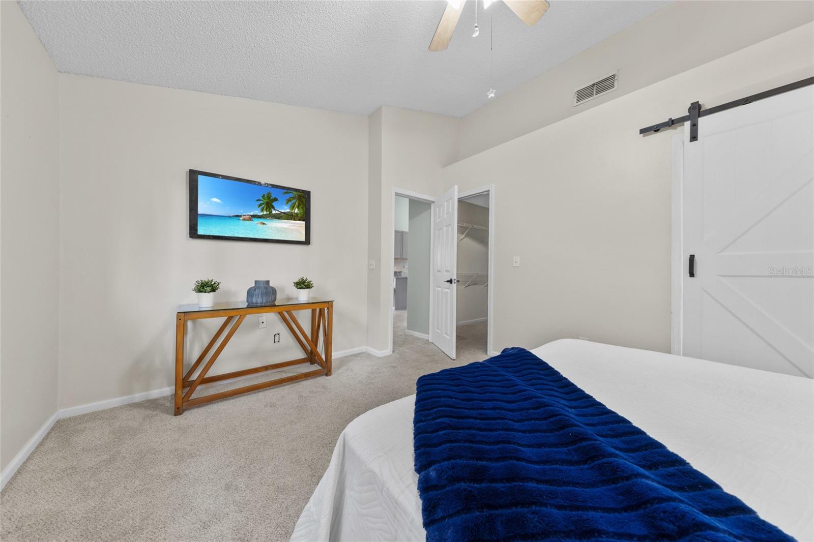100 KELLY CIRCLE, Sanford, FL 32773