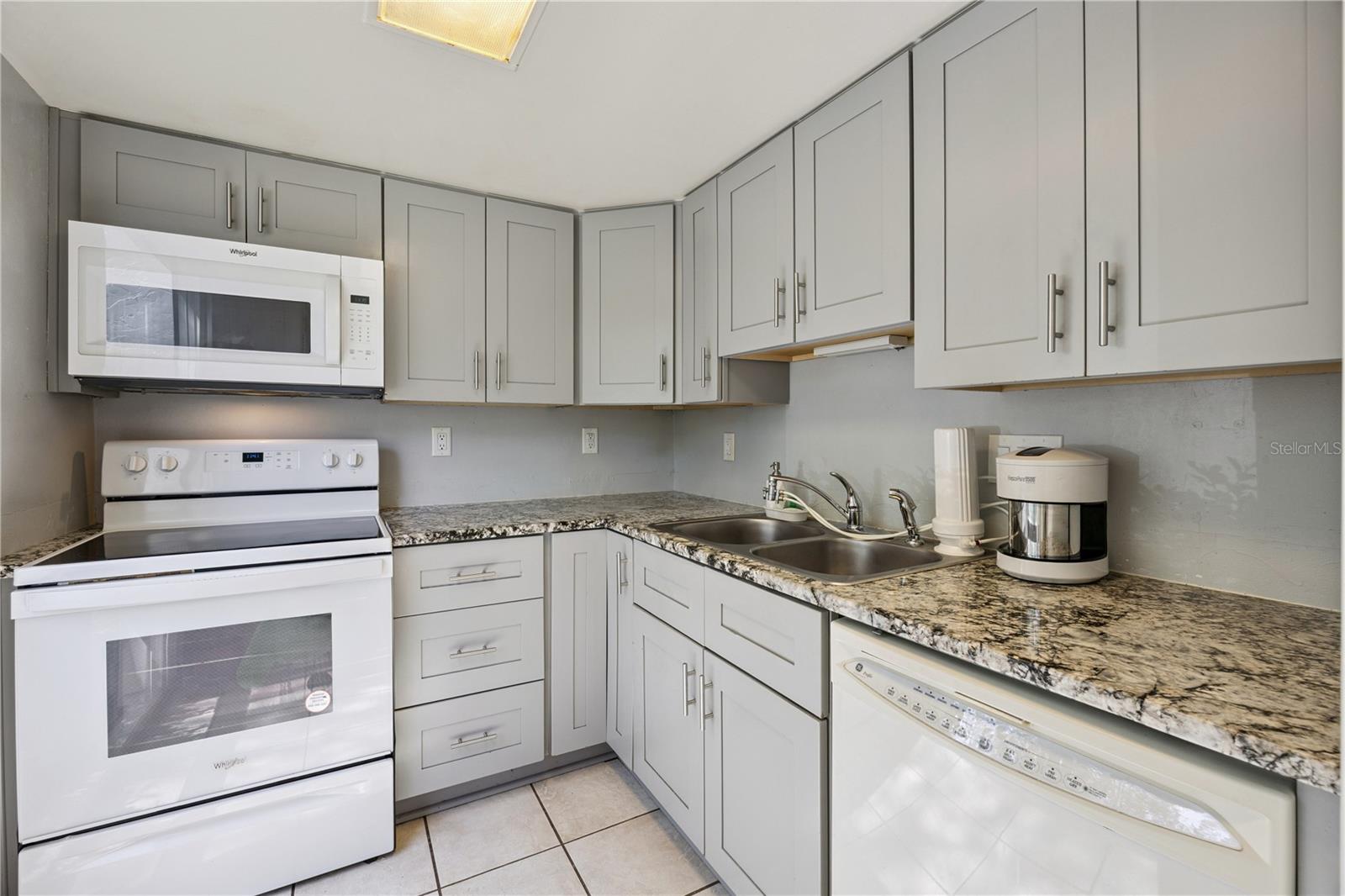 50 SHEOAH BOULEVARD, #33, Winter Springs, FL 32708