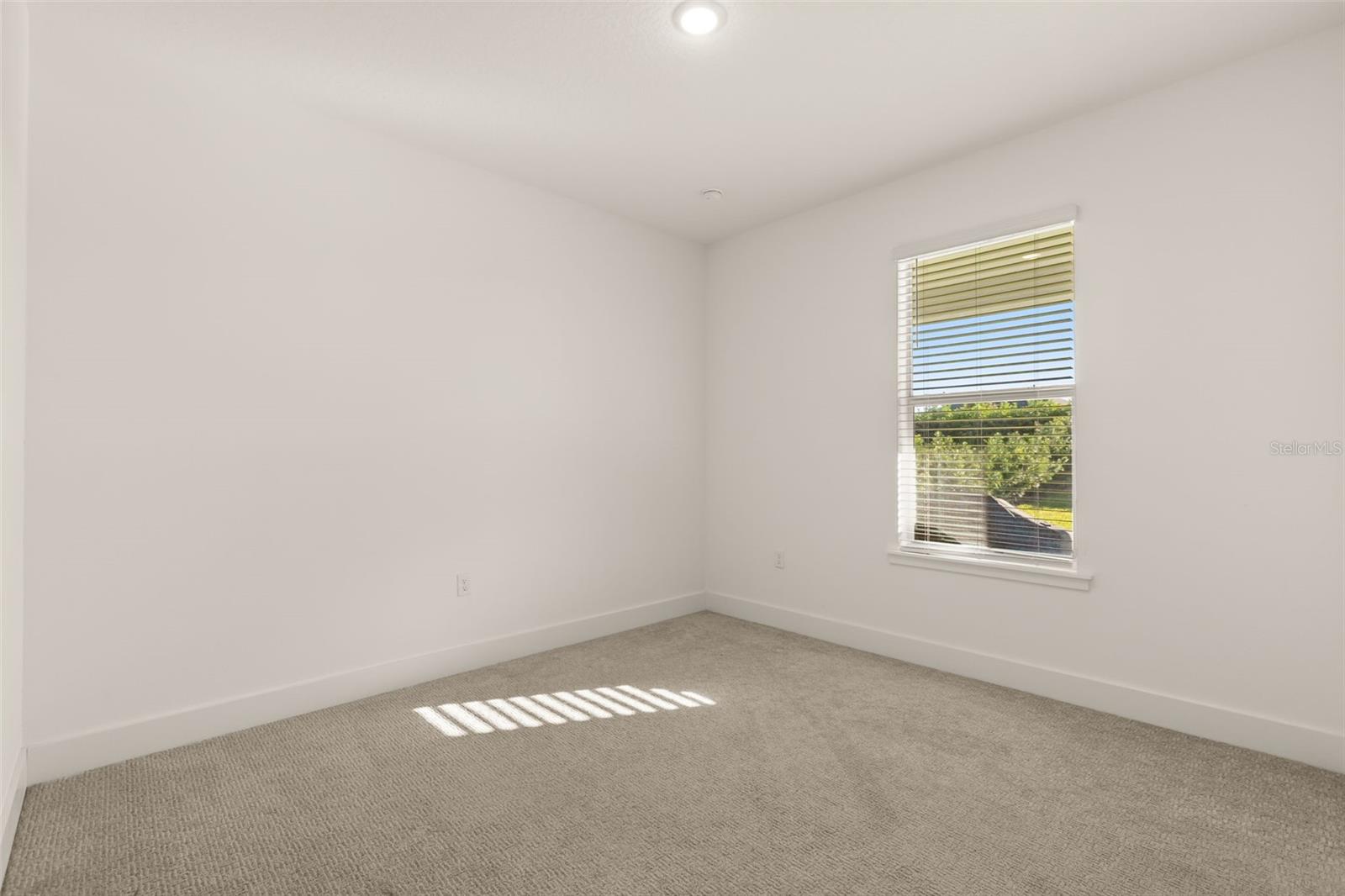 3055 SILVERMINES AVENUE, Ormond Beach, FL 32174