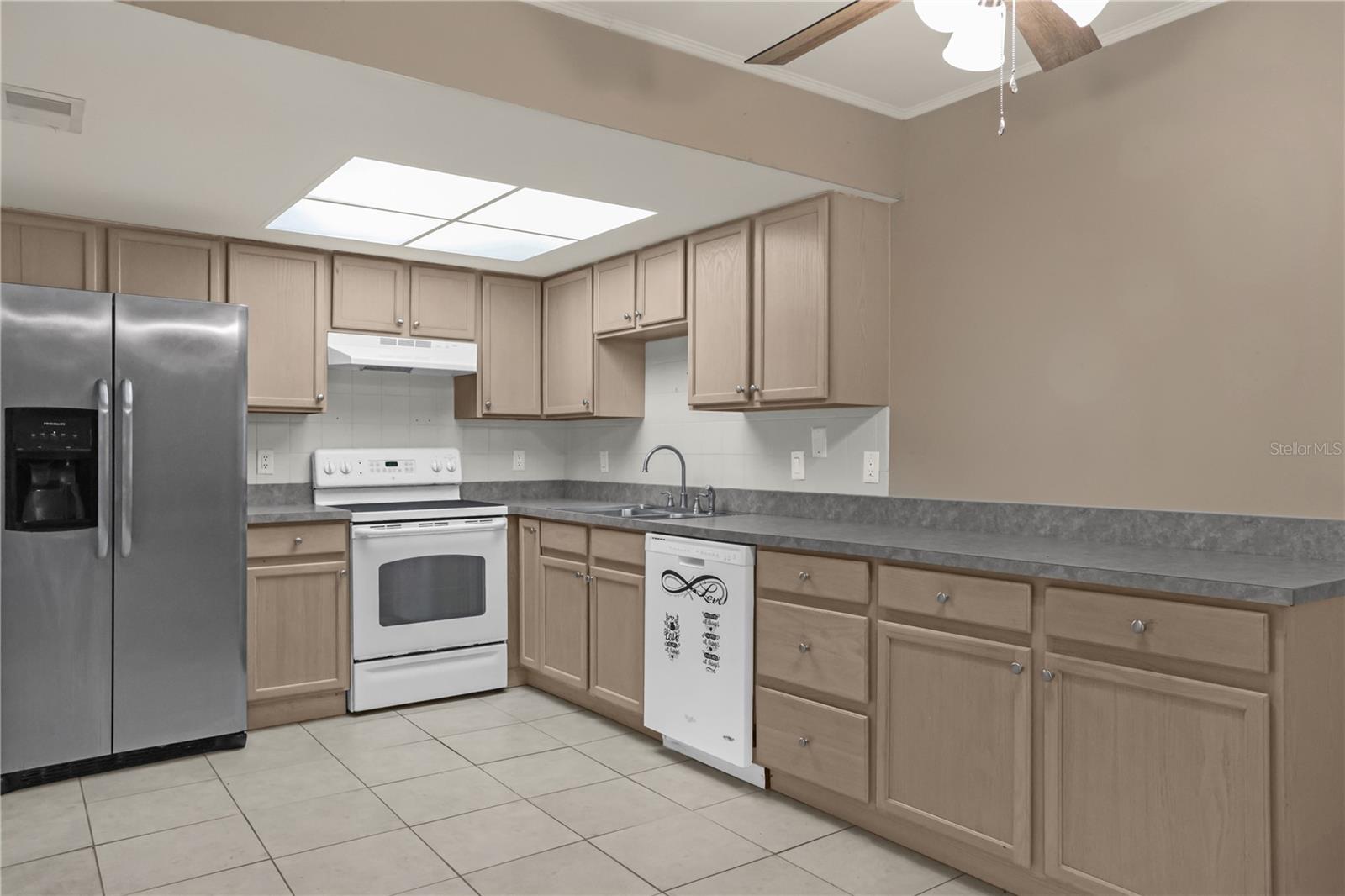 87 WINDTREE LANE, #K, Winter Garden, FL 34787 87 WINDTREE LANE, #K, Winter Garden, FL 34787