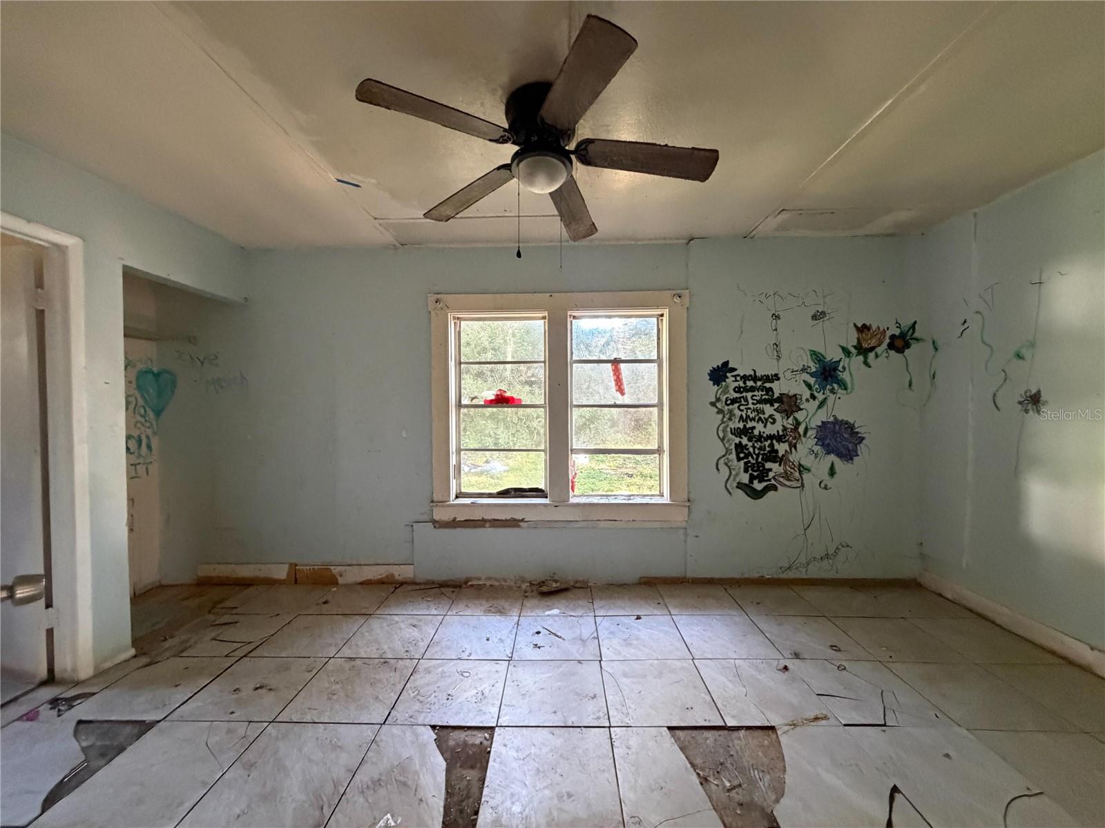 2221 UNION STREET S, St Petersburg, FL 33712