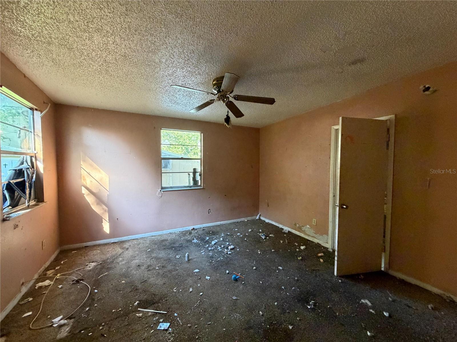 2221 UNION STREET S, St Petersburg, FL 33712