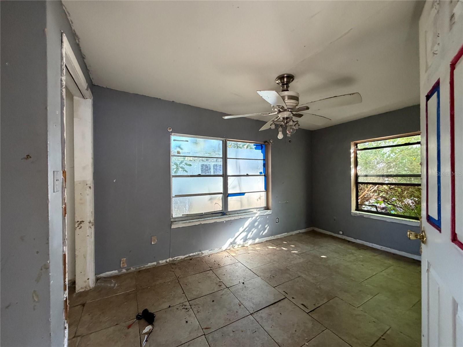 2221 UNION STREET S, St Petersburg, FL 33712