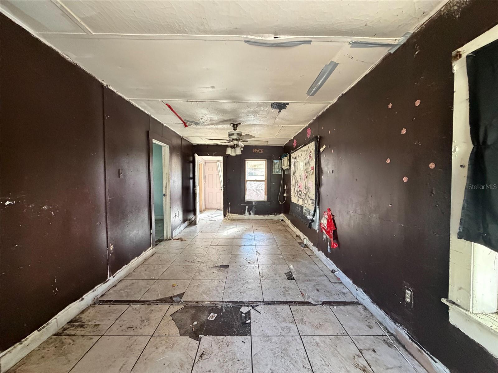 2221 UNION STREET S, St Petersburg, FL 33712