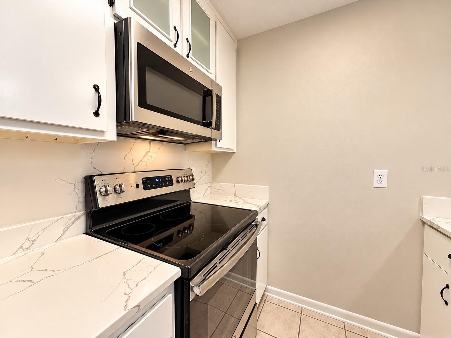900 AVENUE Z SE, #C2, Winter Haven, FL 33880