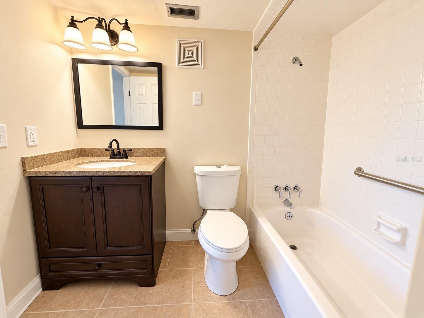 900 AVENUE Z SE, #C2, Winter Haven, FL 33880