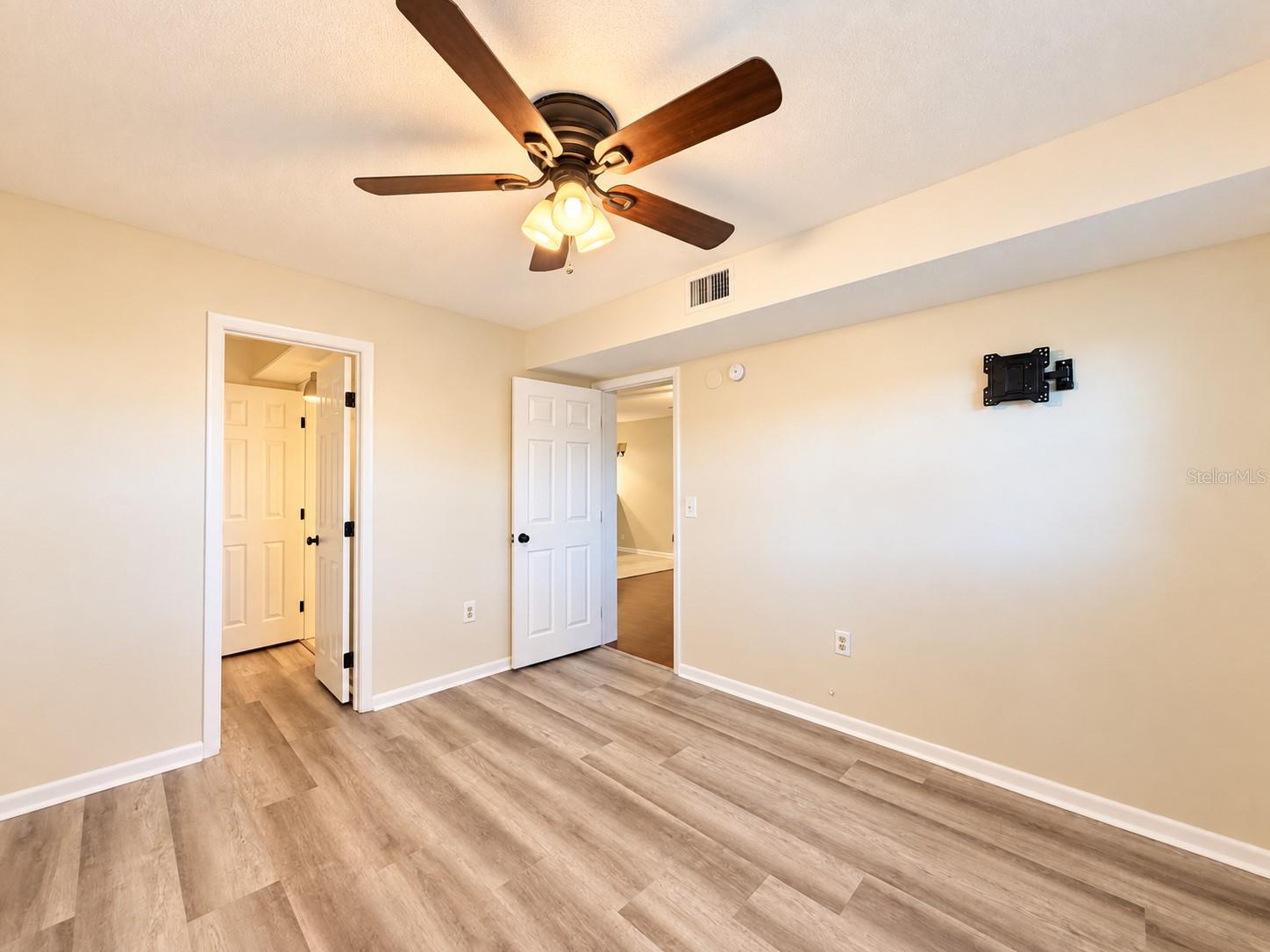 900 AVENUE Z SE, #C2, Winter Haven, FL 33880