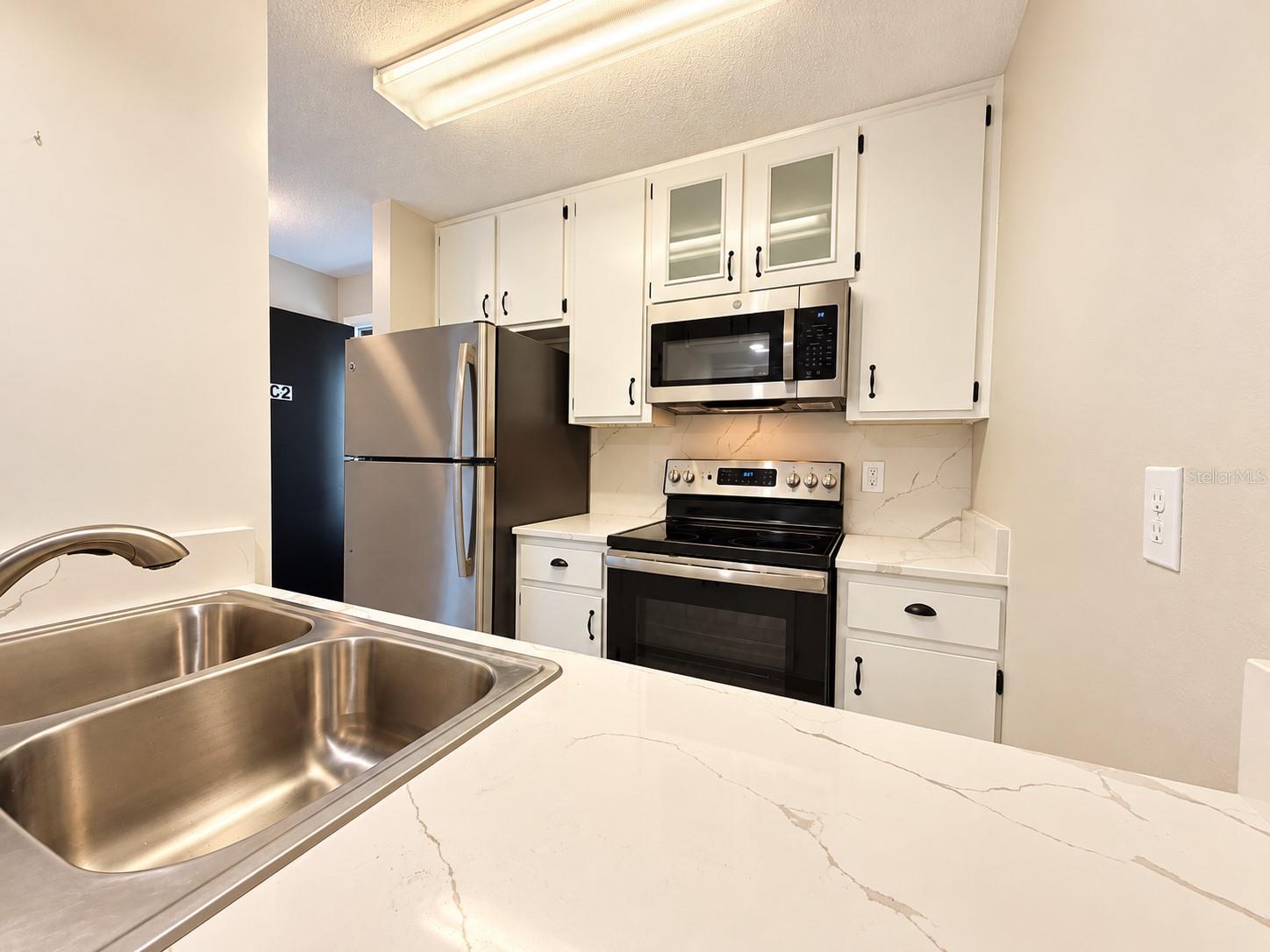 900 AVENUE Z SE, #C2, Winter Haven, FL 33880