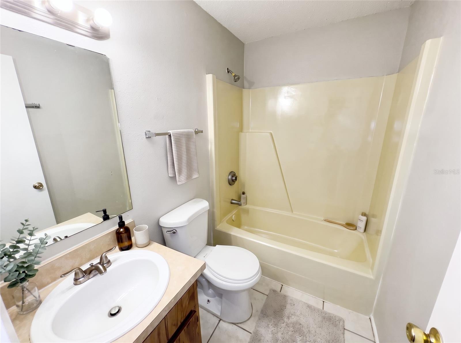 245 THORN TREE PLACE, #245, Brandon, FL 33510