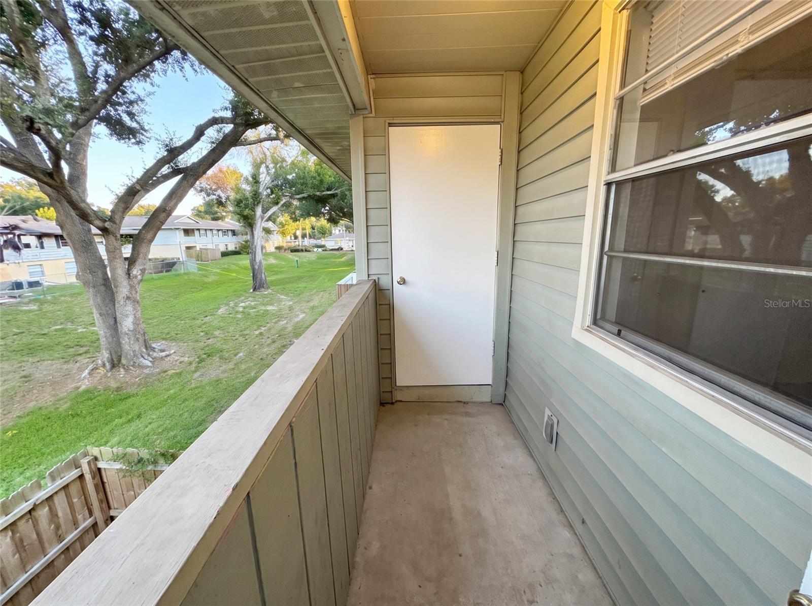 245 THORN TREE PLACE, #245, Brandon, FL 33510