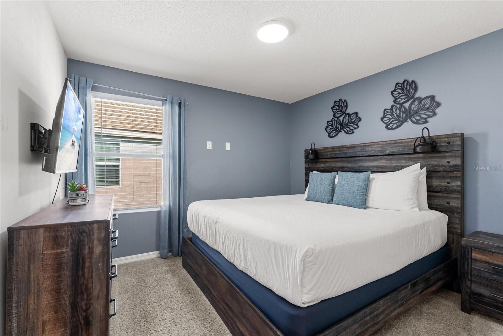 2009 TROPICAL PALMS CIRCLE, Kissimmee, FL 34747