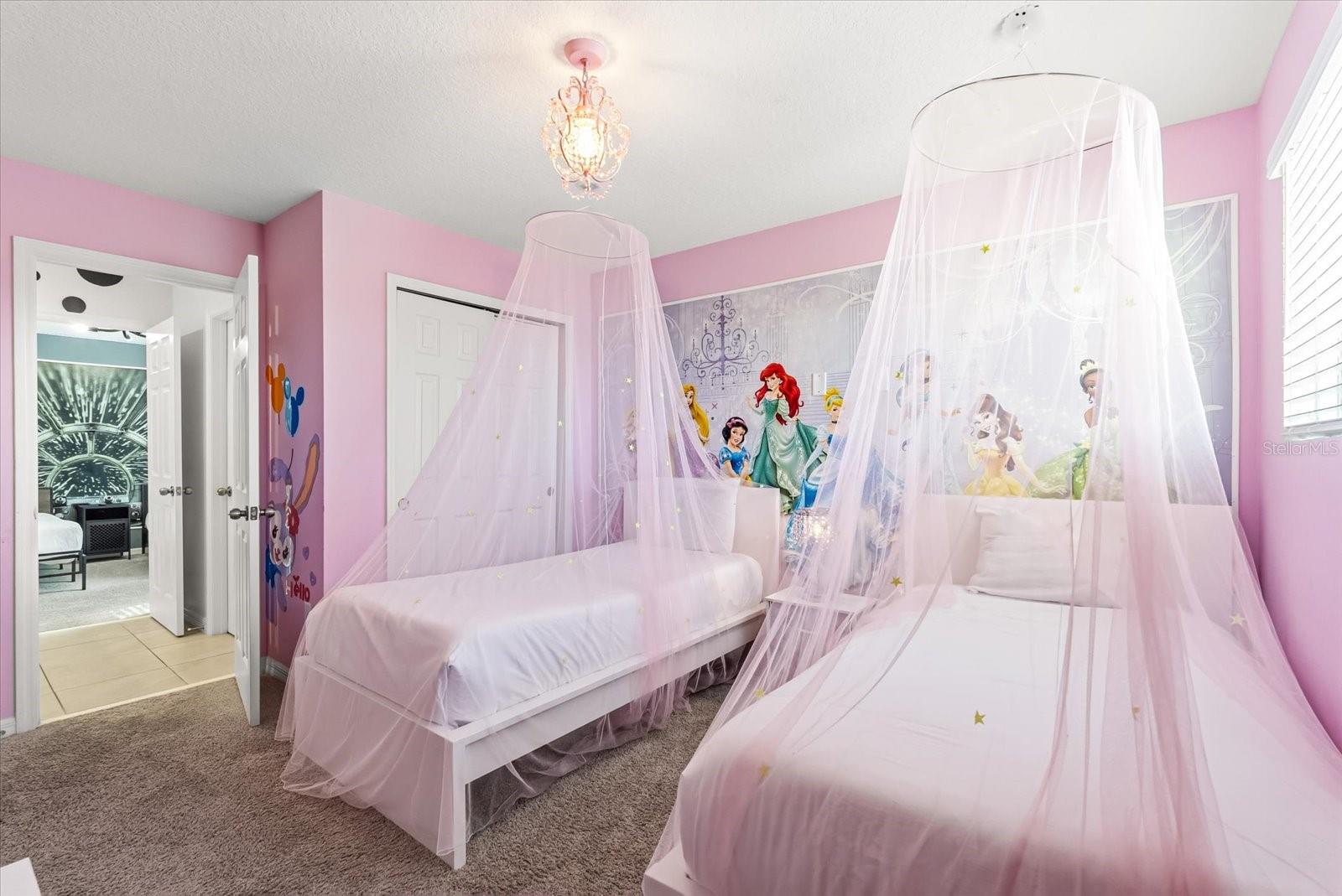 2009 TROPICAL PALMS CIRCLE, Kissimmee, FL 34747