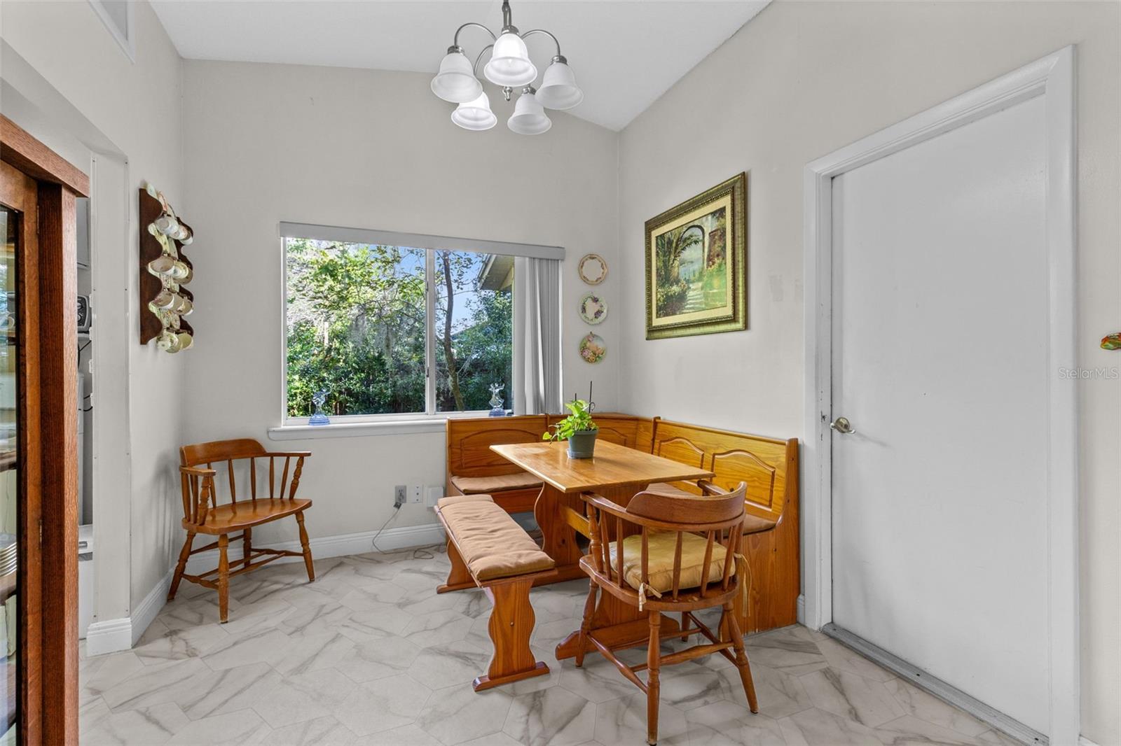 283 W CELERY CIRCLE, Oviedo, FL 32765