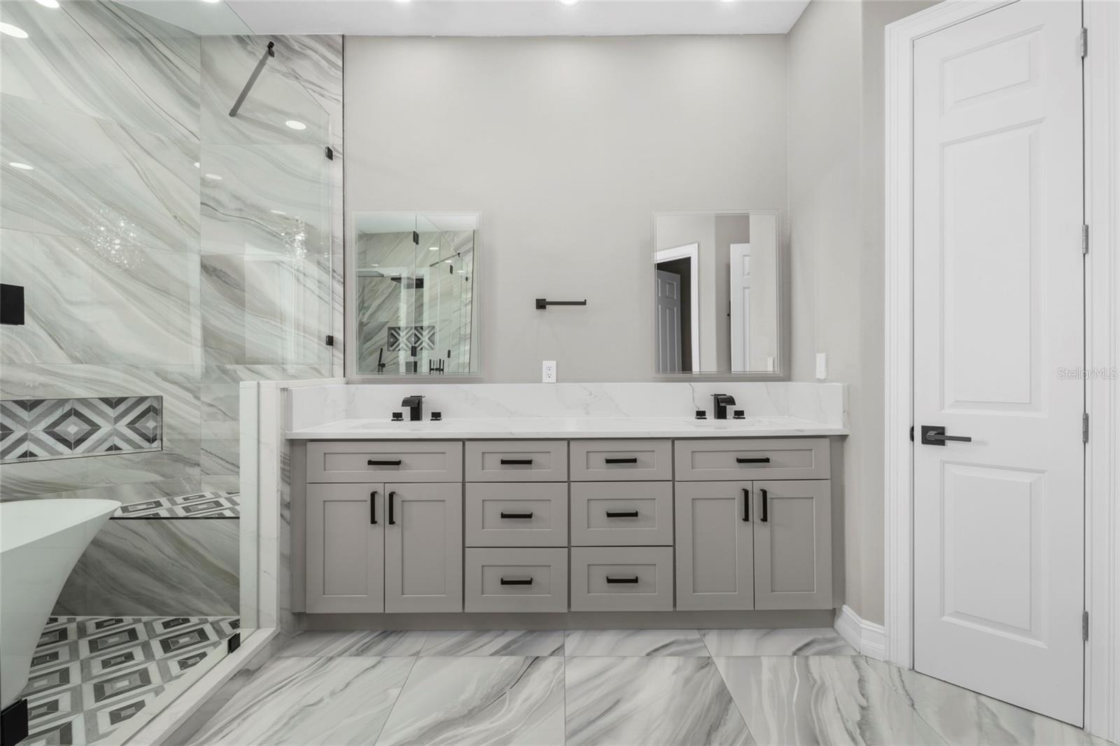 Double Primary Bathroom