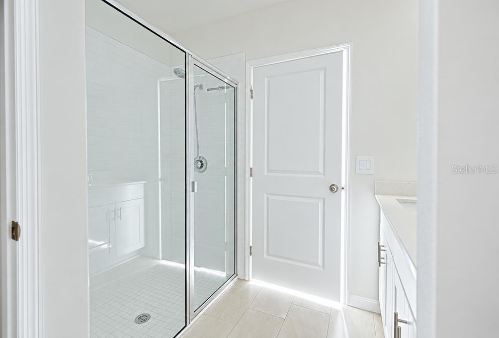Main bathroom