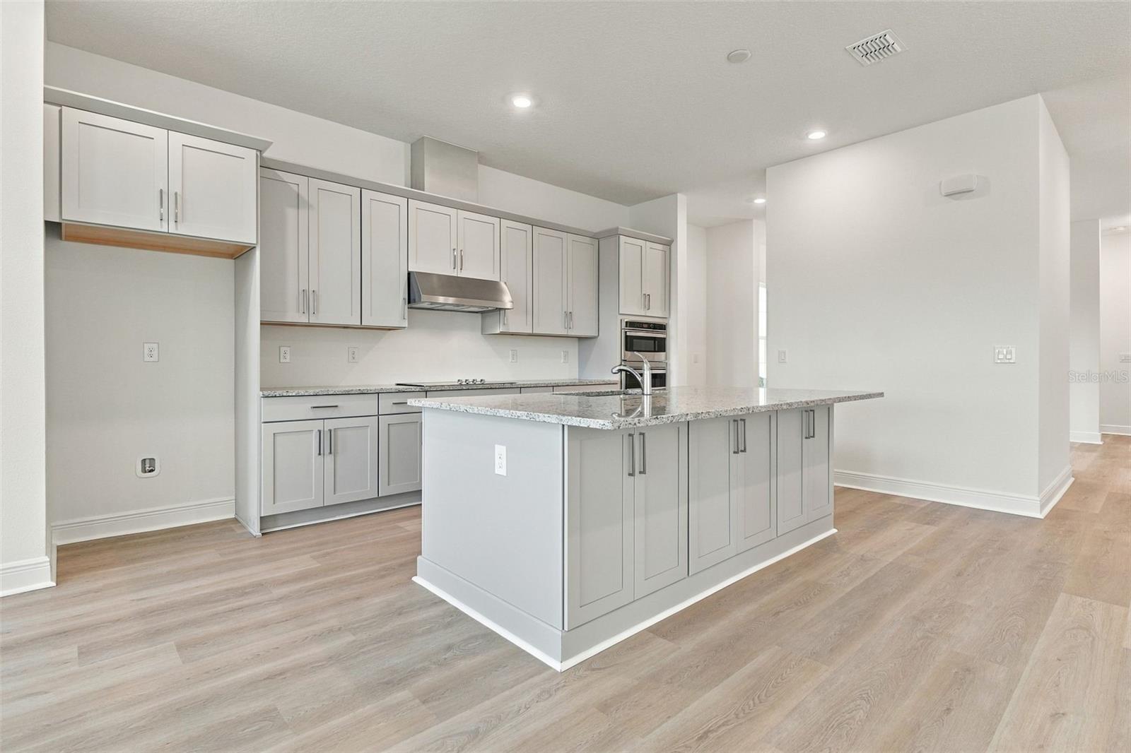 5650 NECTARINE DRIVE, Windermere, FL 34786