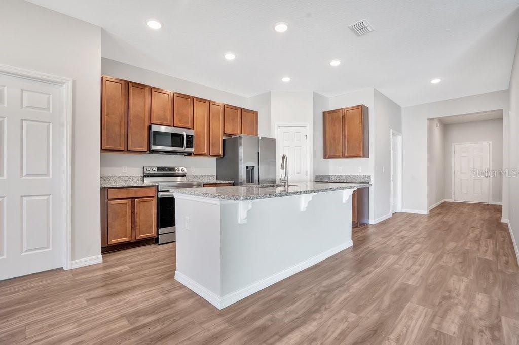 3409 CURLEW AVENUE, Leesburg, FL 34748 3409 CURLEW AVENUE, Leesburg, FL 34748