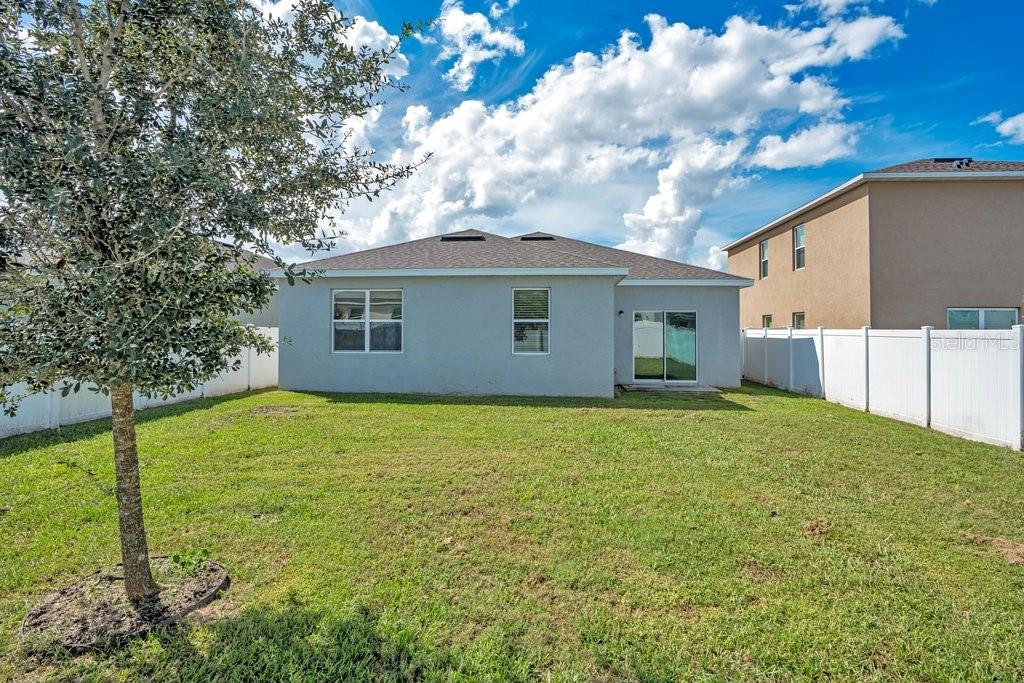 3409 CURLEW AVENUE, Leesburg, FL 34748