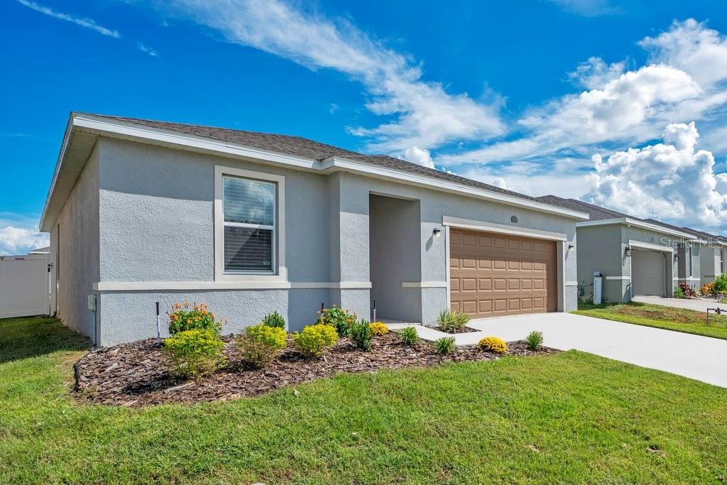 3409 CURLEW AVENUE, Leesburg, FL 34748