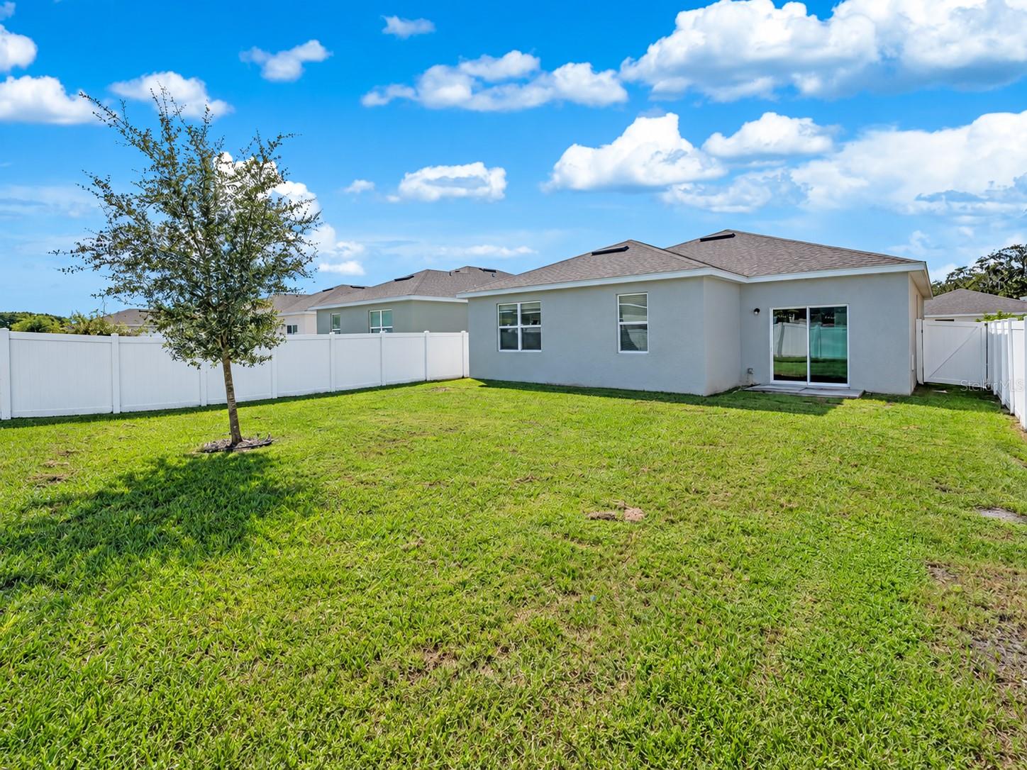 3409 CURLEW AVENUE, Leesburg, FL 34748