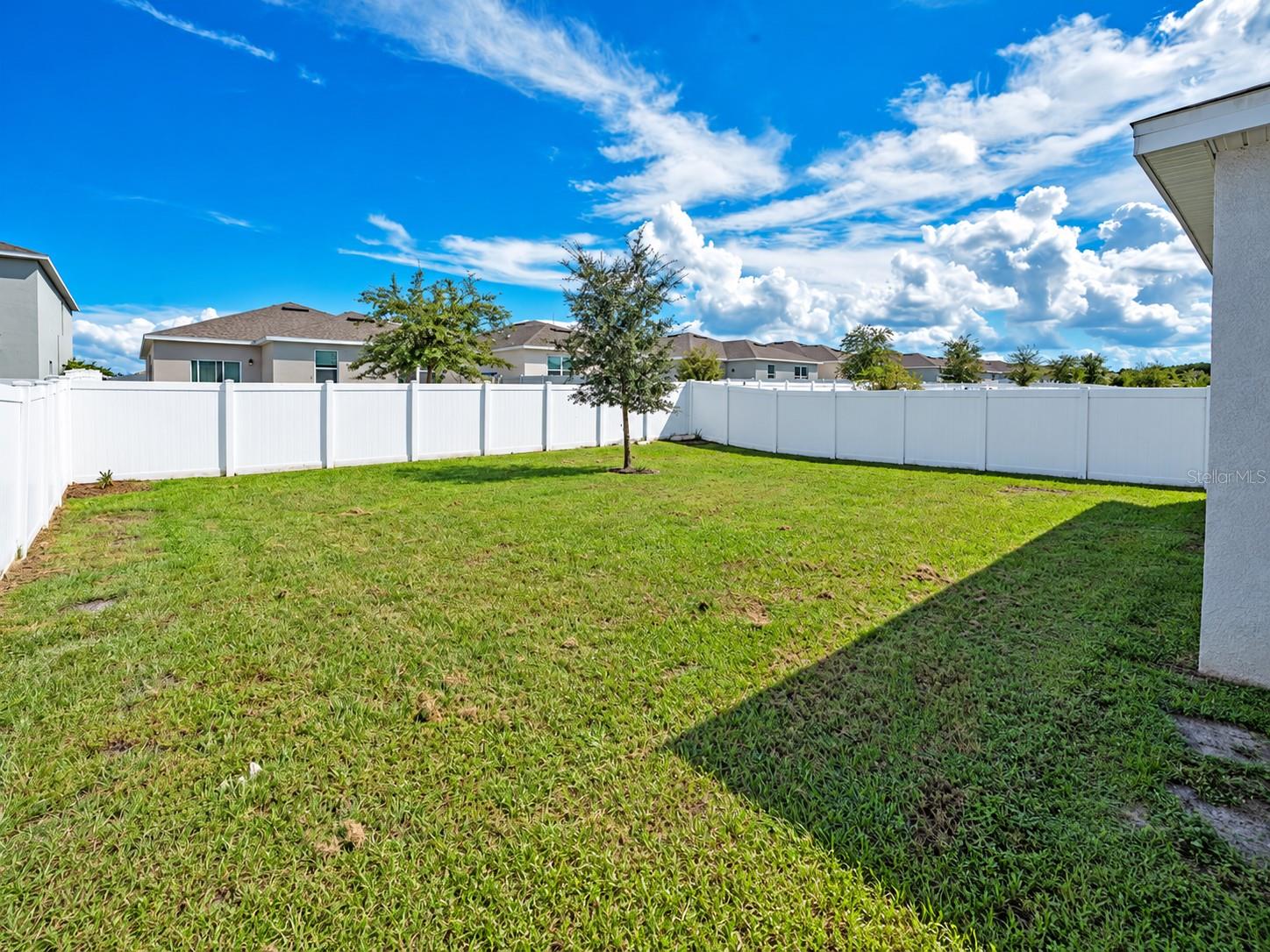 3409 CURLEW AVENUE, Leesburg, FL 34748