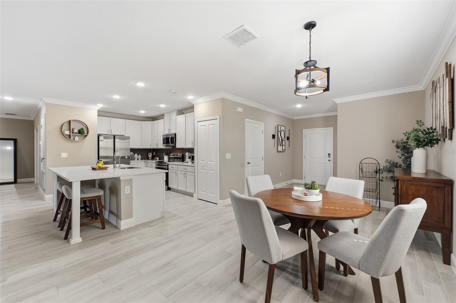 6601 TEMPO WAY, Mascotte, FL 34753